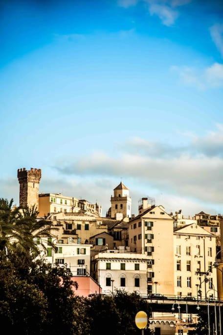 La Finestra Sul Cielo Del Porto Antico Di Genova Apartment Екстериор снимка
