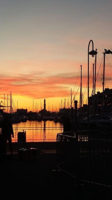 La Finestra Sul Cielo Del Porto Antico Di Genova Apartment Екстериор снимка
